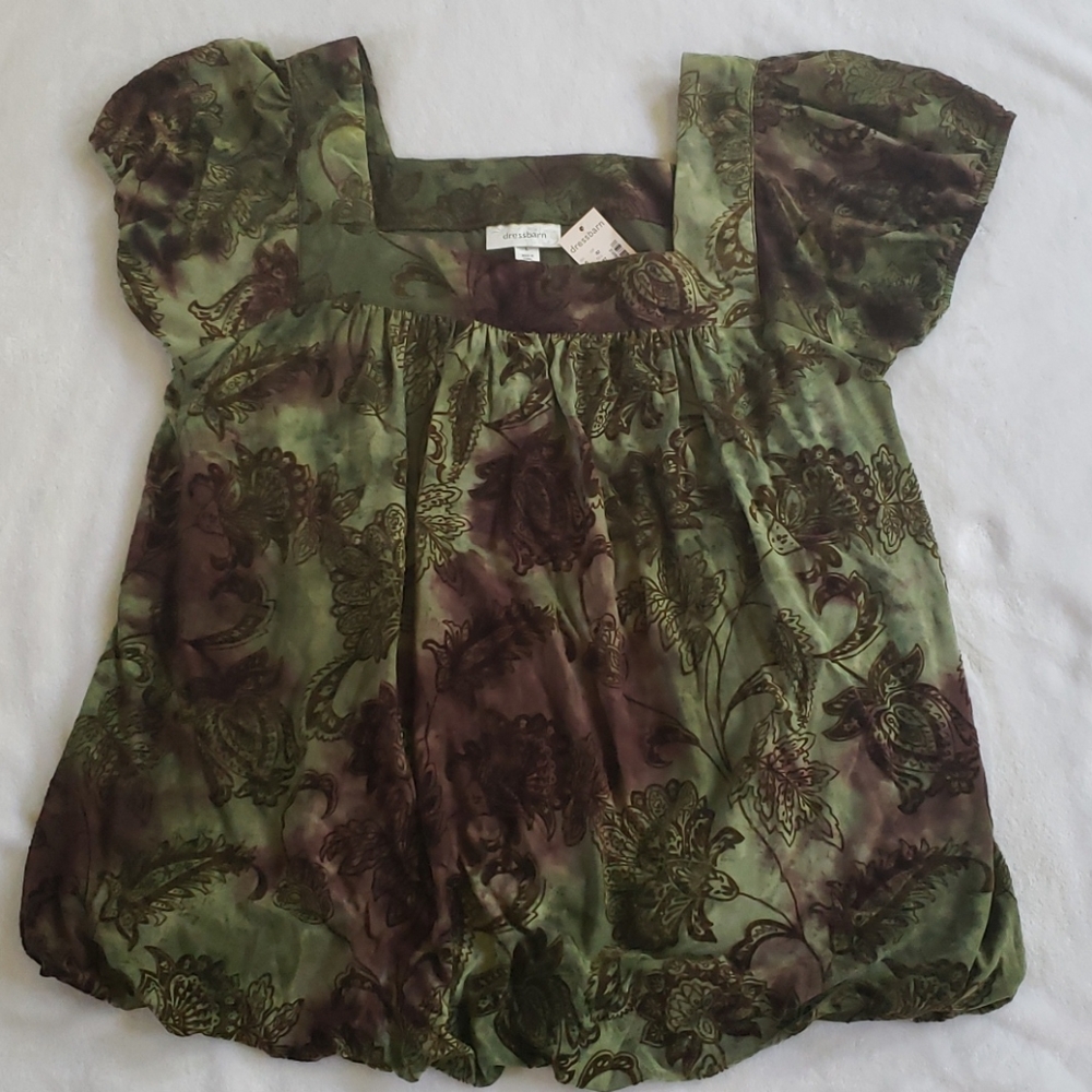 Brand new Dressbarn textured blouse.